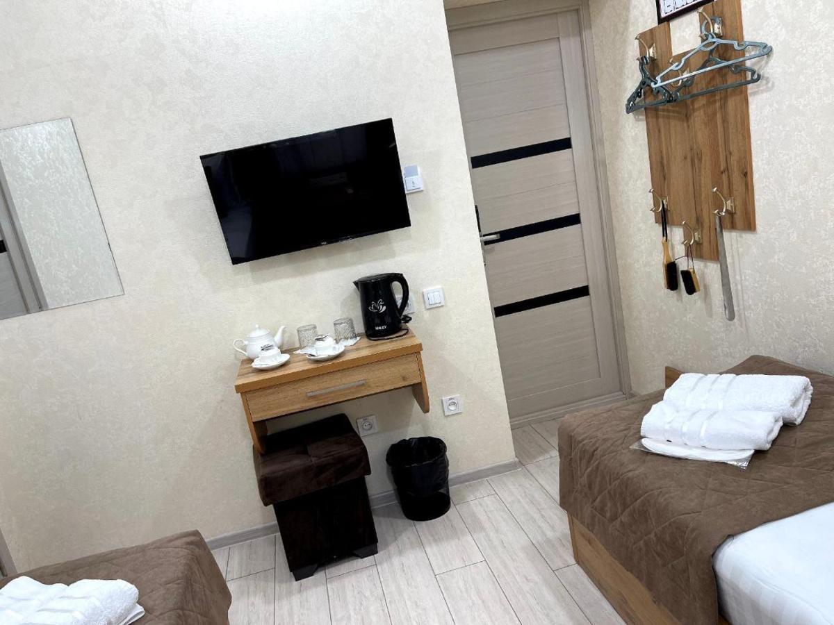 Barhat Hotel Tasjkent Eksteriør bilde