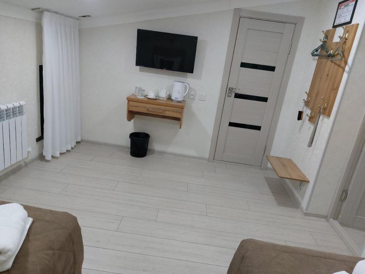 Barhat Hotel Tasjkent Eksteriør bilde