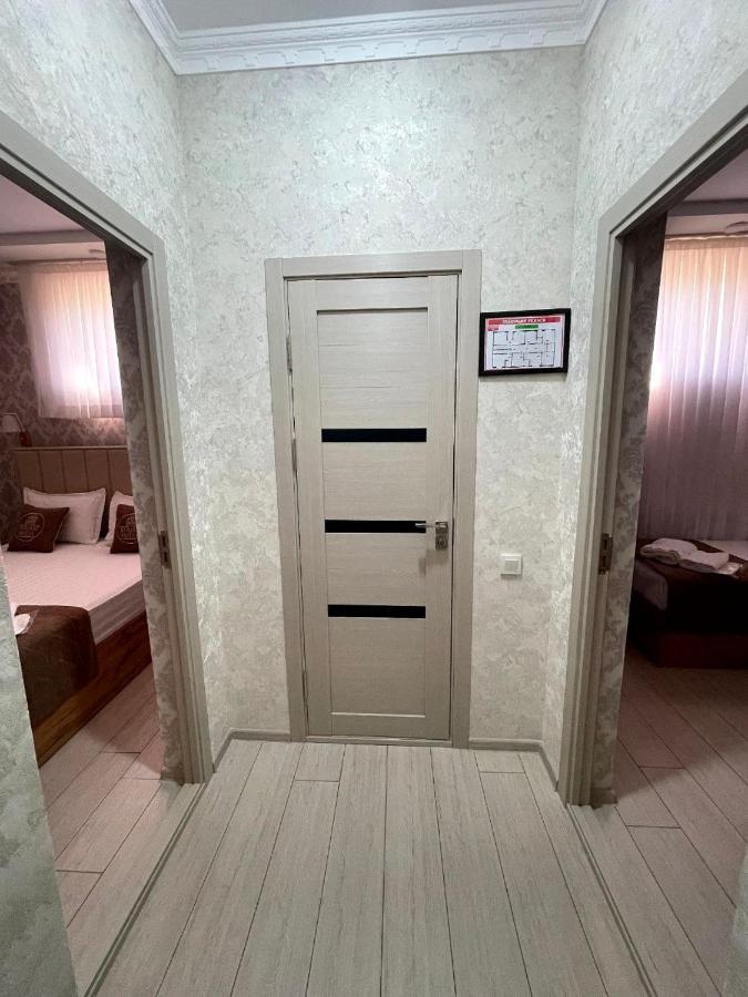 Barhat Hotel Tasjkent Eksteriør bilde